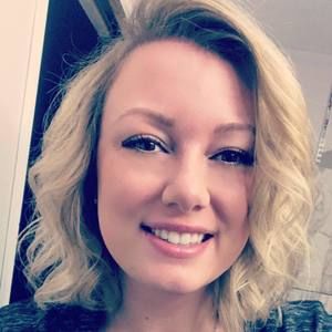 Meet your Posher, Kara